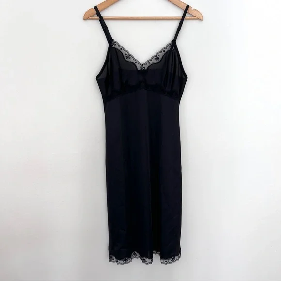 Black lace trim mesh silky chemise slip dress, size M-L 🖤 - Picture 5 of 9